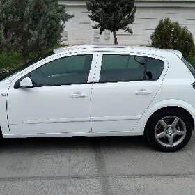 Opel Astra 2008