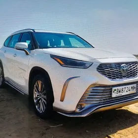 Toyota Highlander 2023