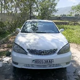 Toyota Camry 2003