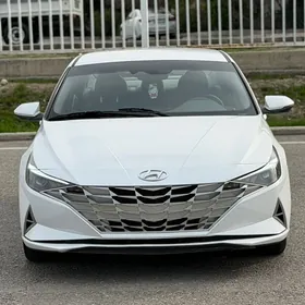 Hyundai Elantra 2021
