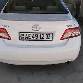 Toyota Camry 2011