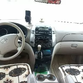 Toyota Sienna 2009