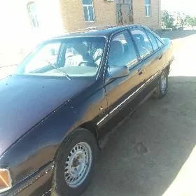 Opel Omega 1990