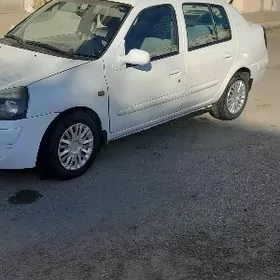 Renault Clio 2004