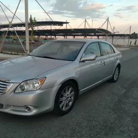 Toyota Avalon 2005