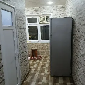 от хозяина 1 ком