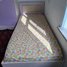 Çaga hem uly krawat