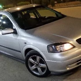 Opel Astra 2003