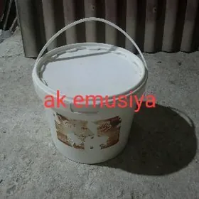10litrlik ak emusiya