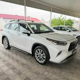Toyota Highlander 2020