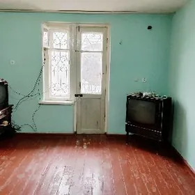 Продается 2-х комнатная
