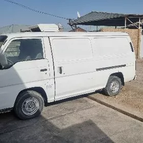 Nissan Urvan 1997
