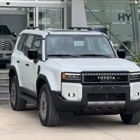 Toyota Land Cruiser Prado 2025