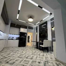 Gurtly 3 kom  Eyesinden