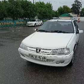 Peugeot 405 2003