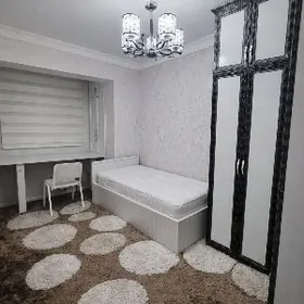 Gowdan a 4/4 et, 3 komnat