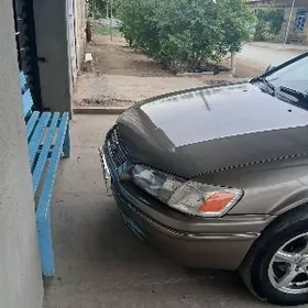 Toyota Camry 1999