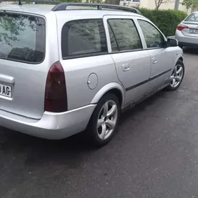 Opel Astra 2003