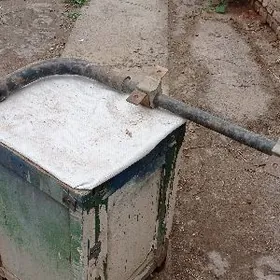 стойка под крыло