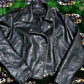 Кожаный курточка