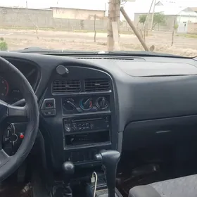 Nissan Pathfinder 1997