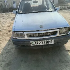 Opel Corsa 1992