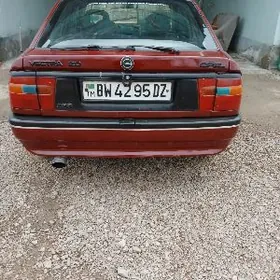 Opel Vectra 1990