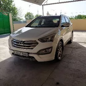 Hyundai Santa Fe 2013
