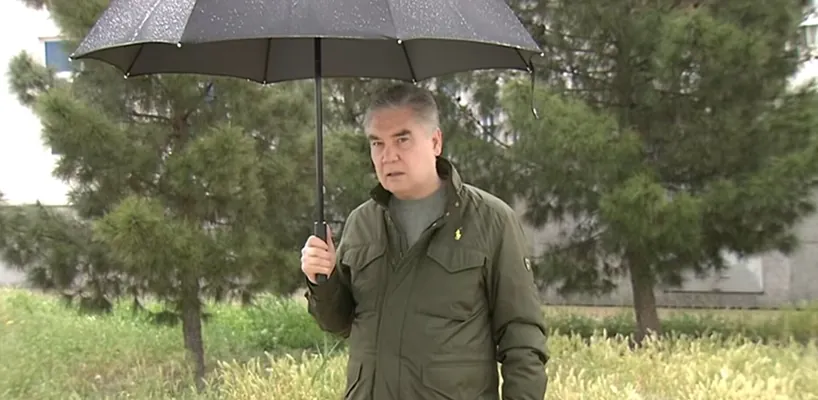 Глава Халк Маслахаты ознакомился с ходом модернизации спецшколы в городе Аркадаг