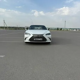 Lexus ES 350 2021