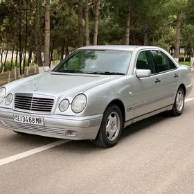 Mercedes-Benz E-Class 1997