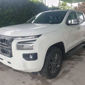 Mitsubishi L200 2025