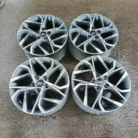 Hundaý sonata disge 17 morda