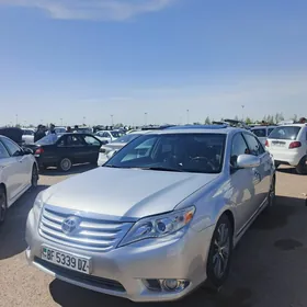 Toyota Avalon 2011