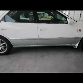 Baboçka HALIJI kemer molding