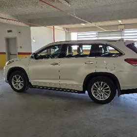 Toyota Highlander 2017