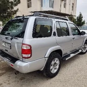 Nissan Pathfinder 2002
