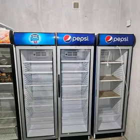 Ugur Witirina Holodinik