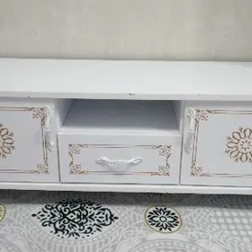 Подставка под телевизор