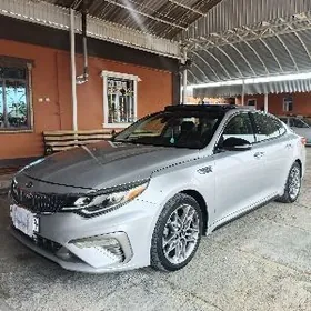 Kia Optima 2020