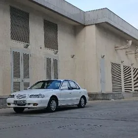 Hyundai Sonata 1997