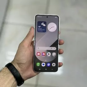 Samsung Z Flip 6 12/256GB