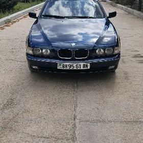 BMW E39 1998