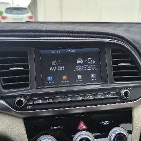 Elantra uly monitor
