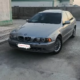 BMW E39 1998