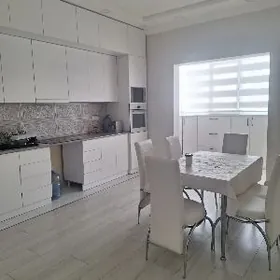 2ком 4эт Мир7/4