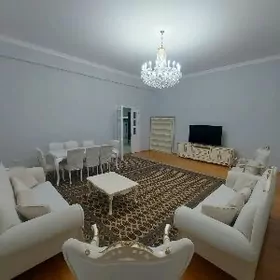 Аренда 4 ком элитка 14 этап