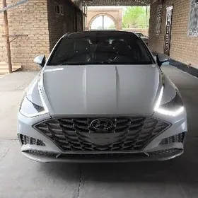 Hyundai Sonata 2021