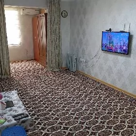 10 mkr 2 komnat 2 etaž