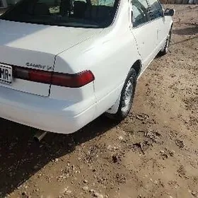 Toyota Camry 1997